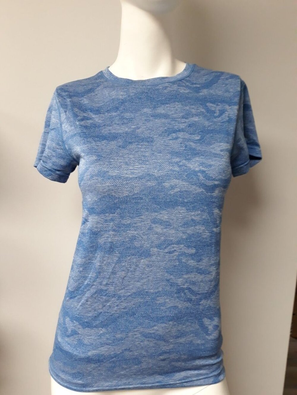Taylor Jordan Women's Golf Blue Size XS NEW WITH TAGS!